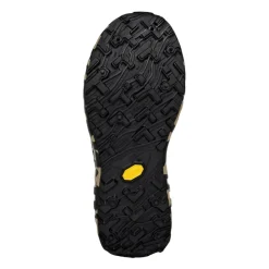 001A Buty do biegania w terenie