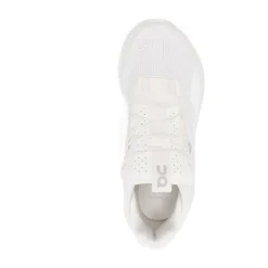 Białe płaskie buty z bocznym logo