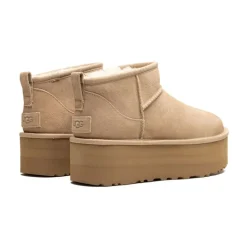 Botki Classic Ultra Mini Platform Sand