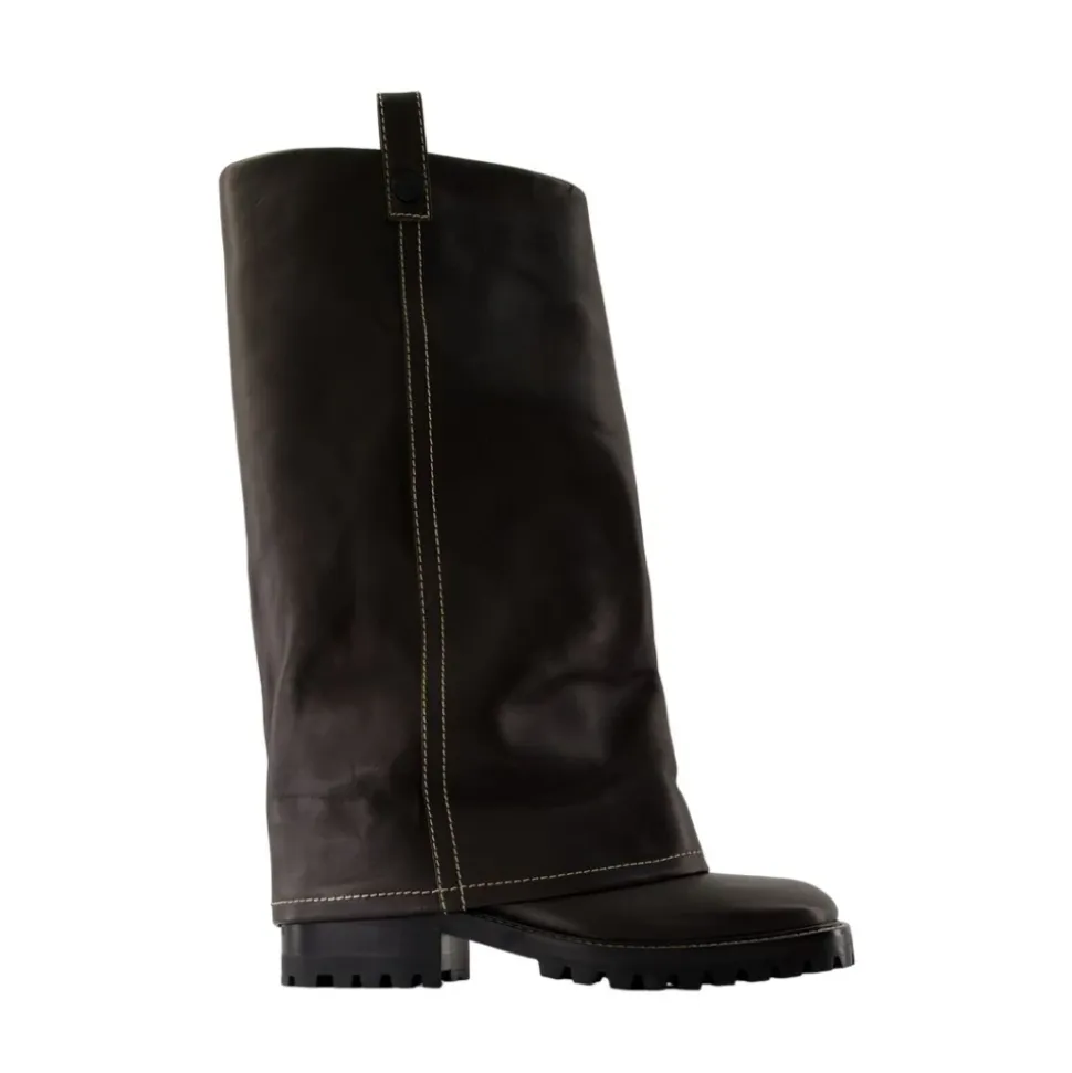 Brązowe skórzane buty z klamrą
