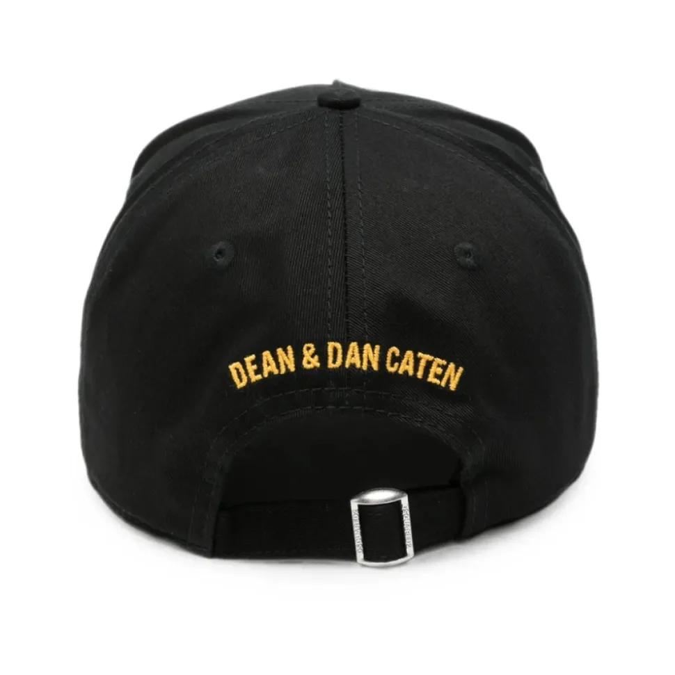 Caps