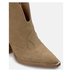Cowbow Low Boot
