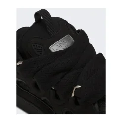 Curb Sneakers