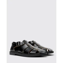 Czarne sandały rybackie styl casual