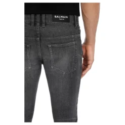 Dżinsy bawełniane o kroju slim fit