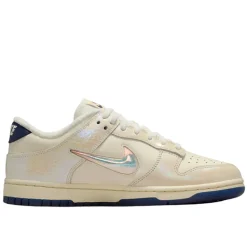 Dunk Low Jewel Swoosh