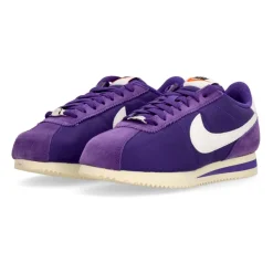 Field Low Cut Sneakers