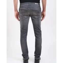 George Jeans