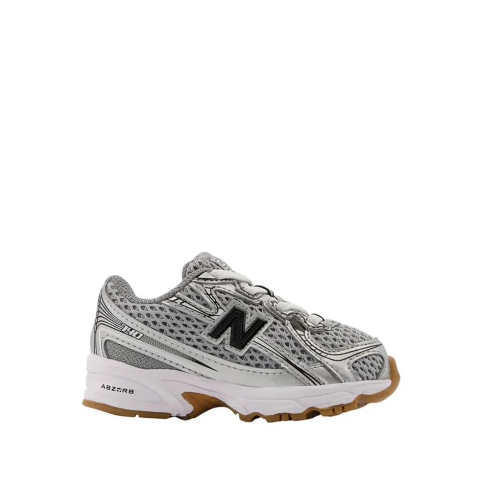IZ740GB Sneakersy
