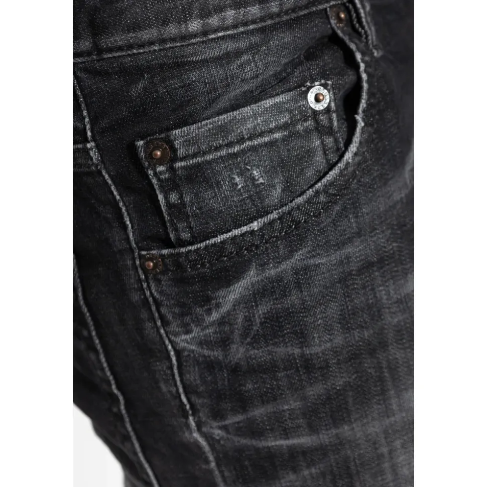 Jeansy `Skater`
