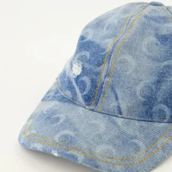 Moon Cap