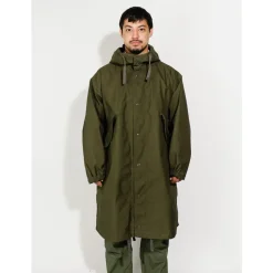 Parka w stylu militarnym