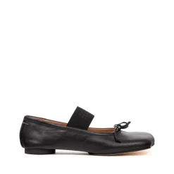 Płaskie buty z kokardą ze skóry