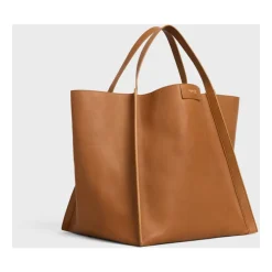 Średnia torba Cube Bag ze skóry cielęcej