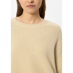 Round-neck Knitwear