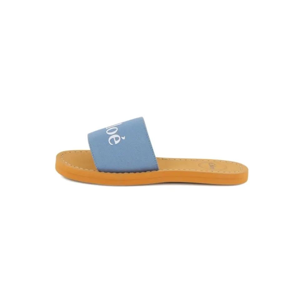 Sandały z paskiem z logo Woody