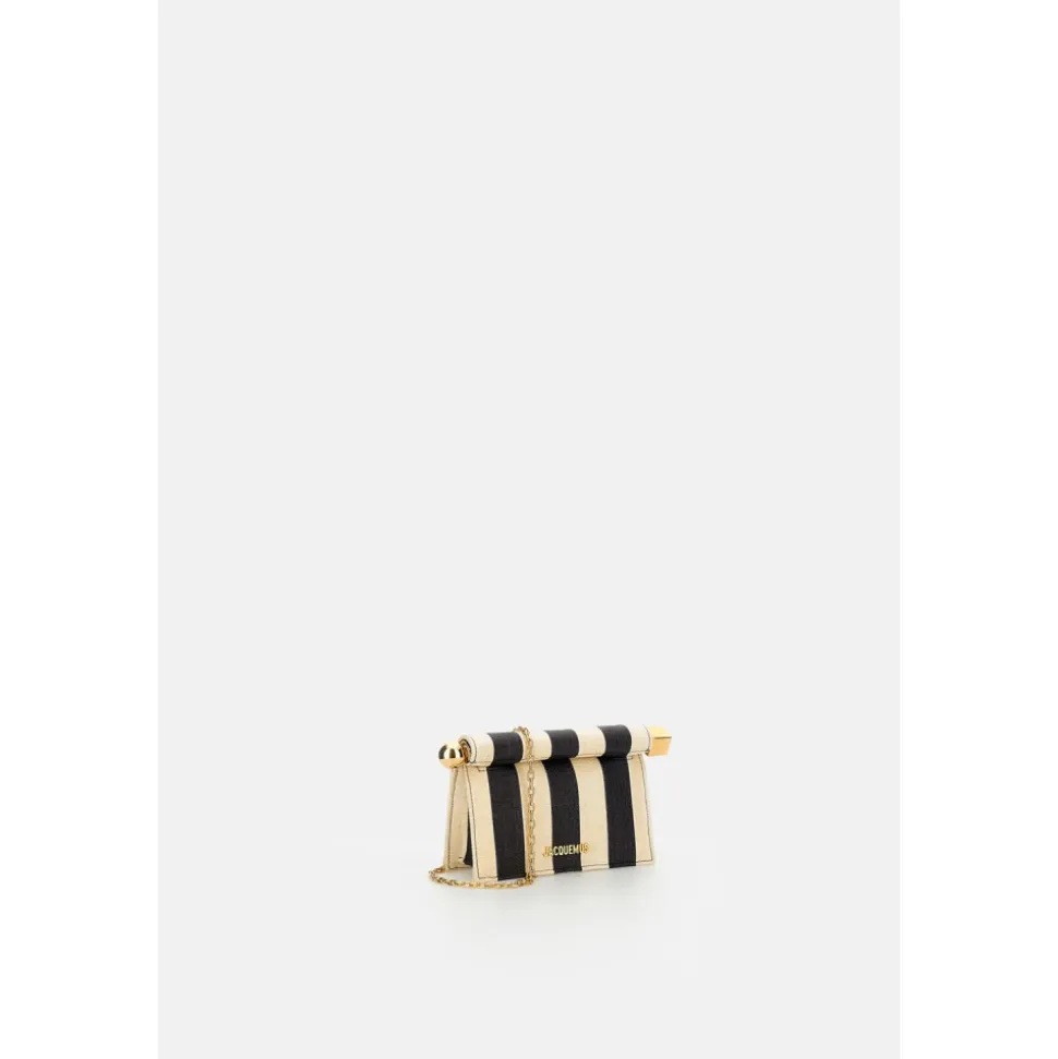Small Rond Carré Clutch