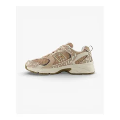 530 Sneakers