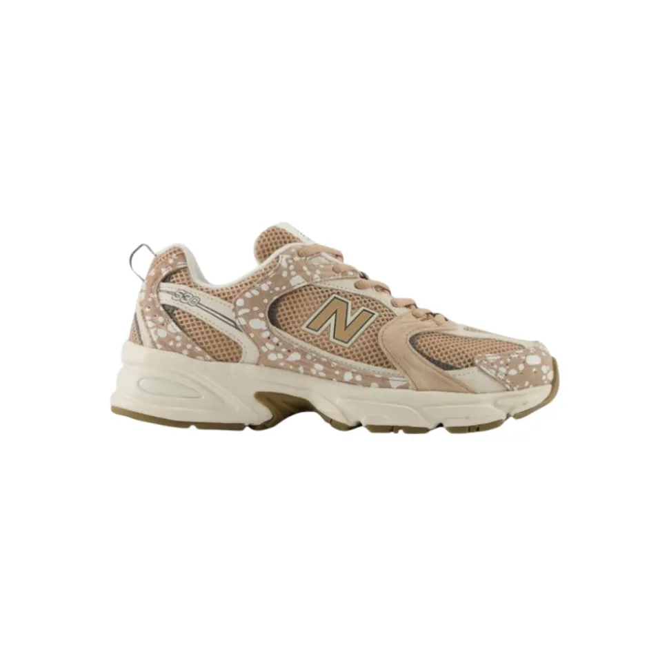 530 Sneakers