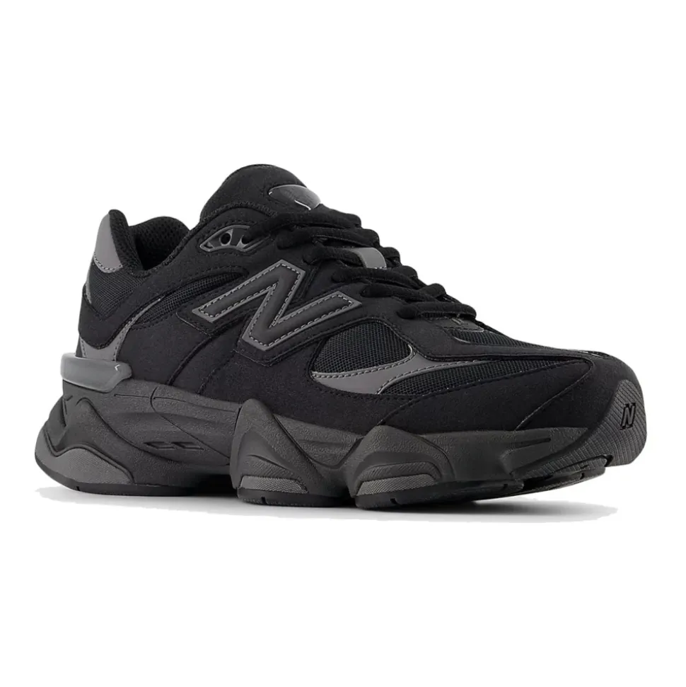 9060 Sneakers