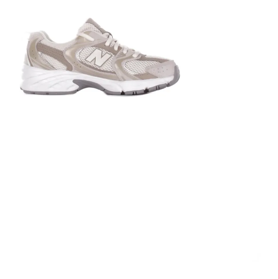 530 Sneakers