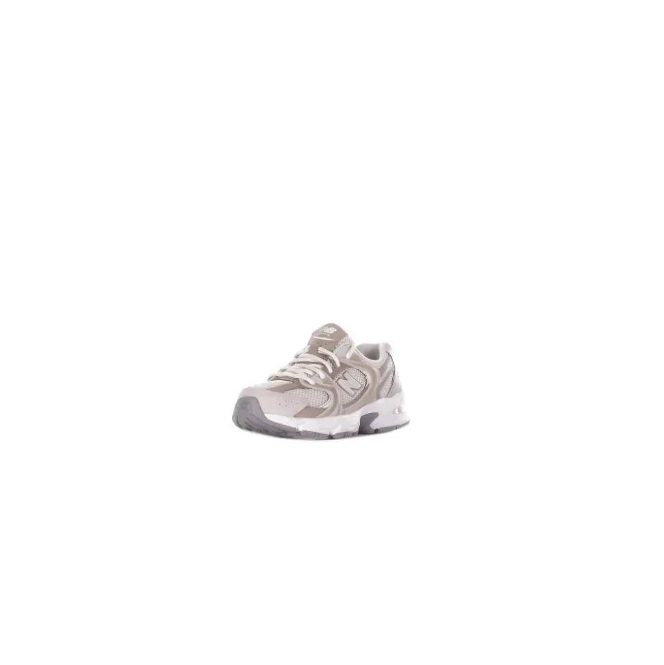 530 Sneakers