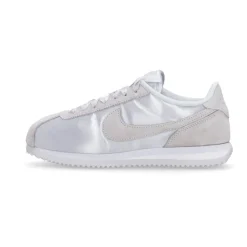 Sneakersy z niskim profilem i wyściełanym kołnierzem