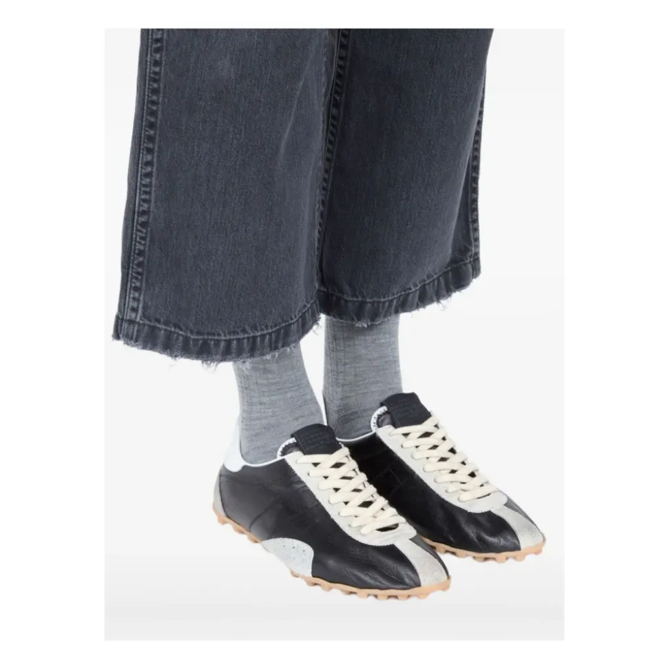 Sport Shoes