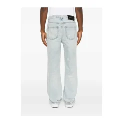 Straight Jeans
