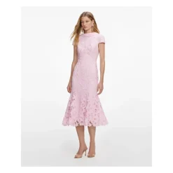 Sukienka midi z delikatnej koronki