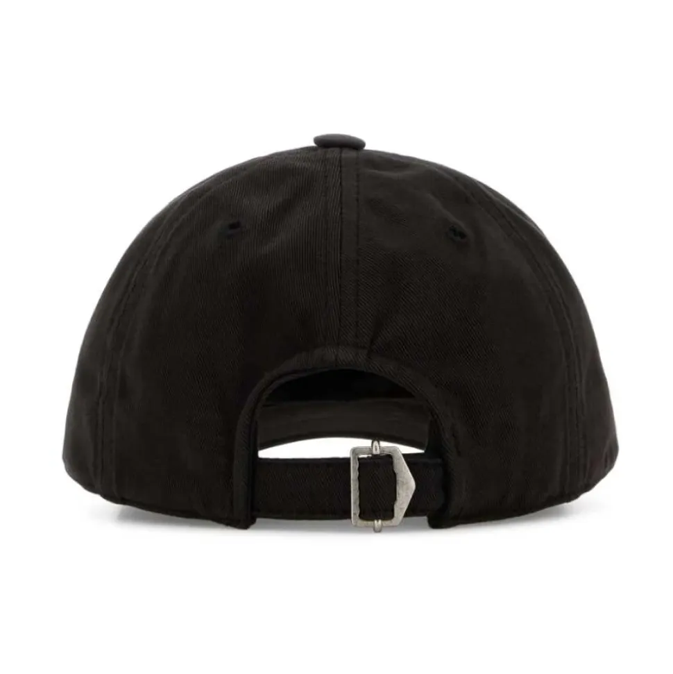 Tomas Cap
