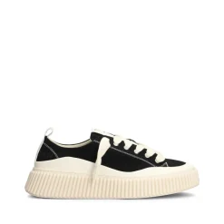Treble Canvas Shoes
