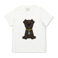 T-shirt z naszywką