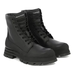 Wander Ankle Boots