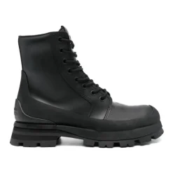 Wander Lace-Up Boots