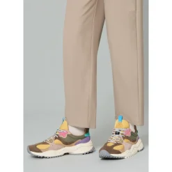 Wave Sneakers