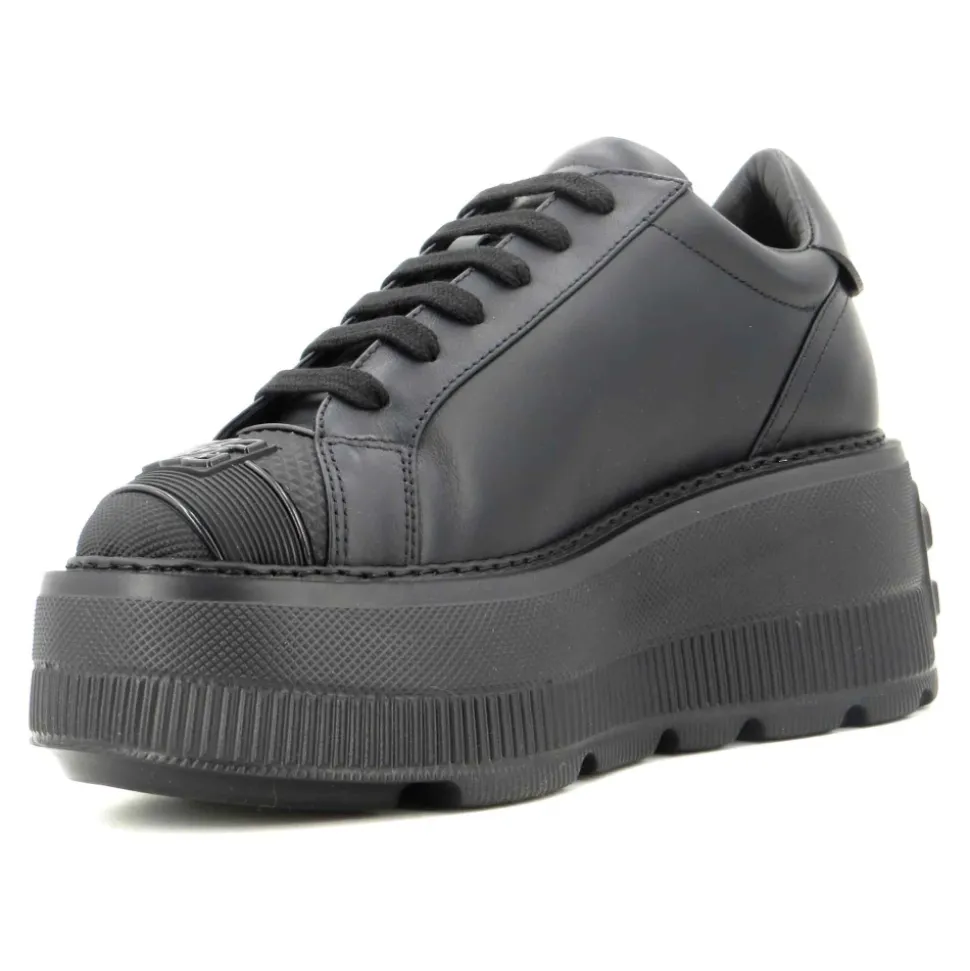 Wegańskie sneakersy na koturnie ze skóry