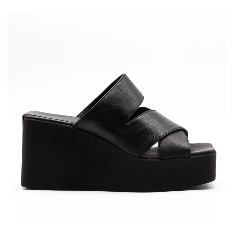 Yoko Sandal